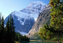 切沃主场击败那不勒斯，取得关键胜利